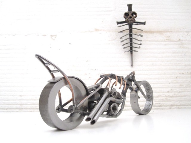 Metal Art | Year of the Chopper #44 www.browndogwelding.com 