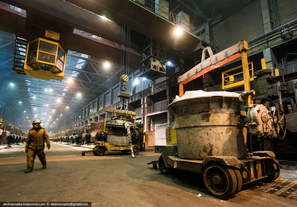Суточная производительность завода — 2 725 тонн