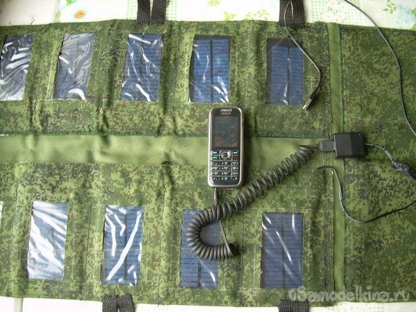 Самодельная походная солнечная зарядка для телефона/планшета
