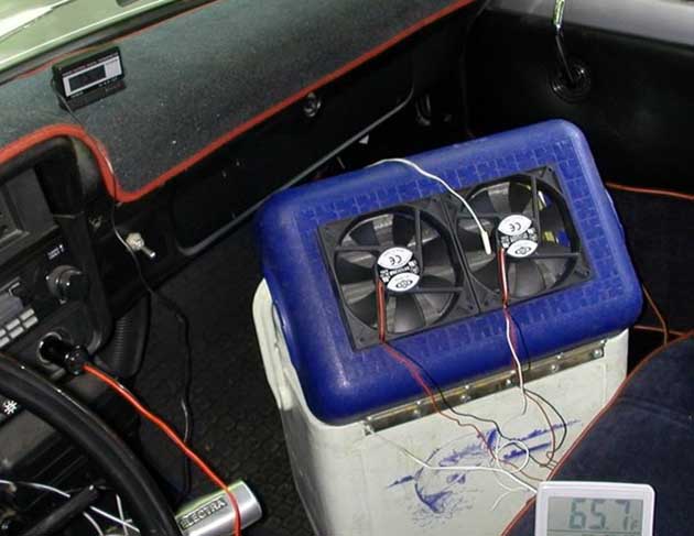Охладитель со льдом в машине